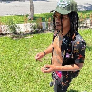 Meet your Posher, Micah